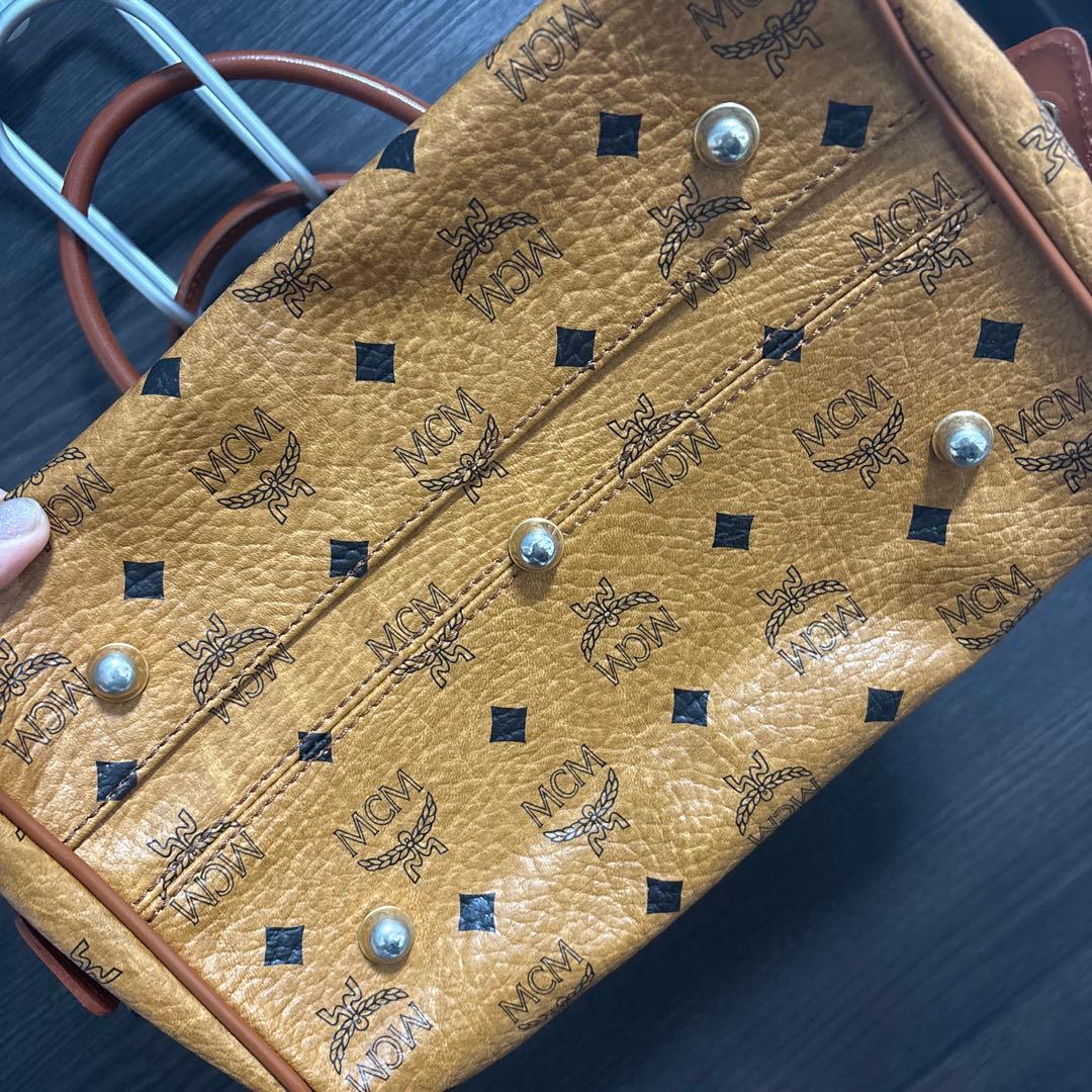 備品 MCM ハンドバッグ