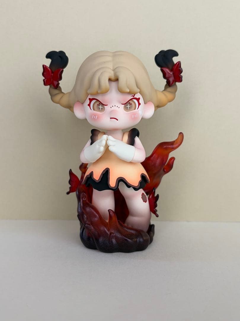 ドラ DORA / An Ideal worldシークレット　フィギュア