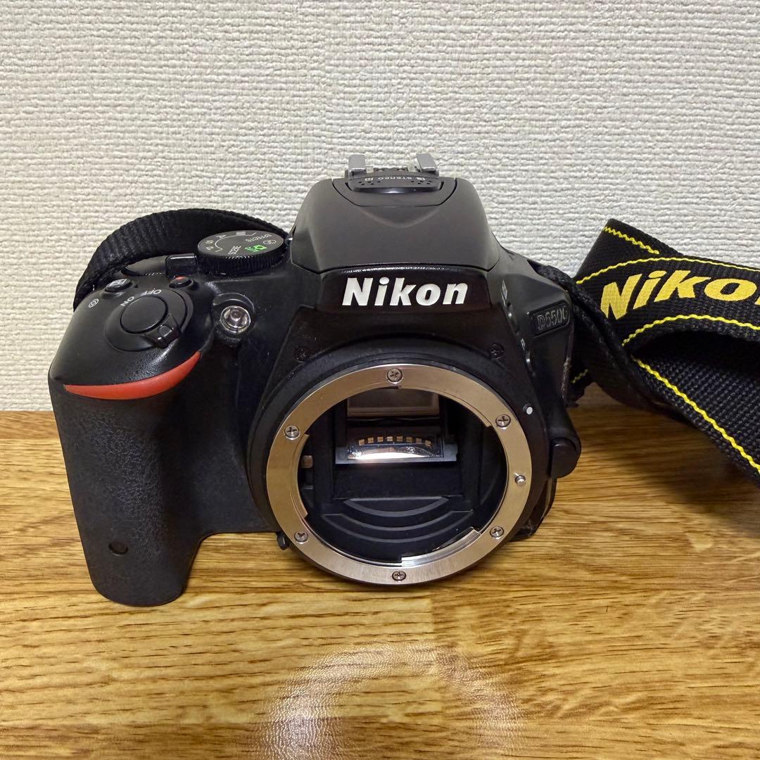 Nikon D5500 デジタル一眼レフ