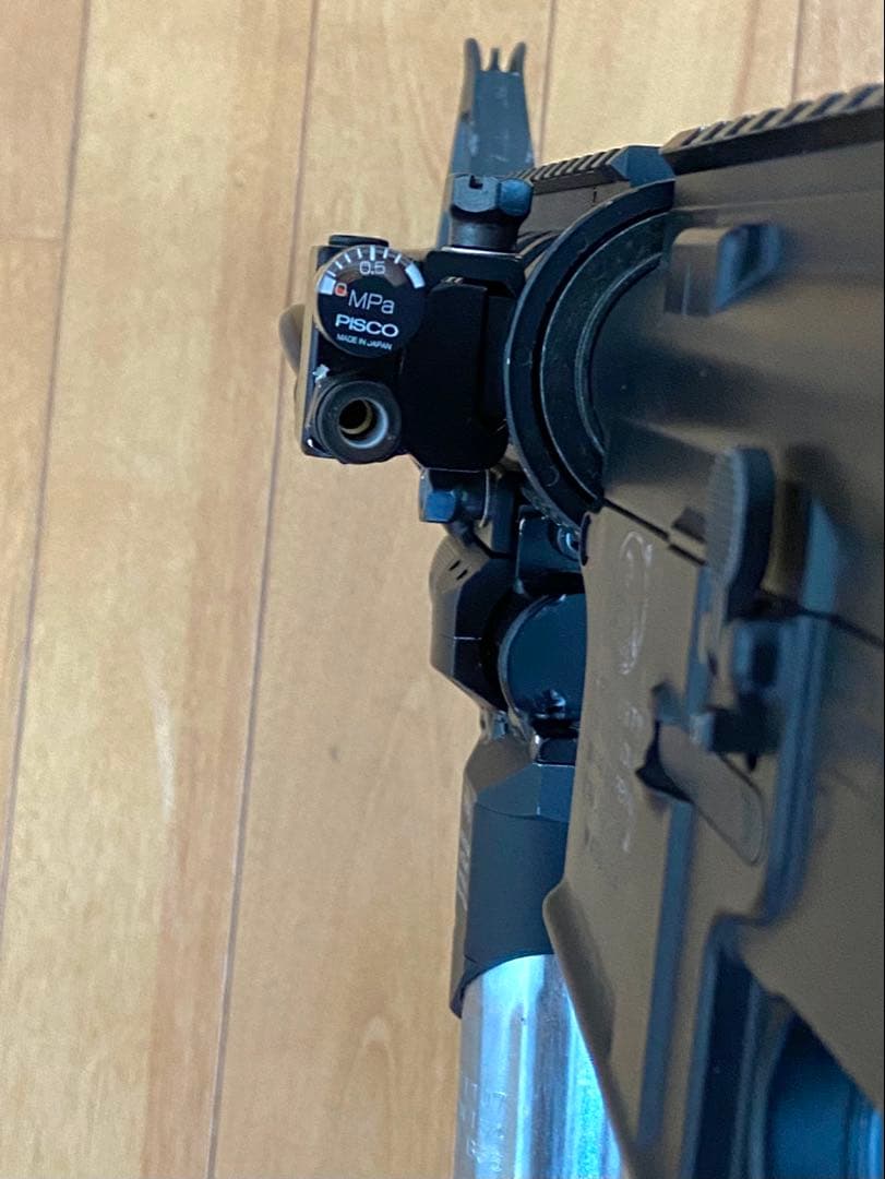 CO2レギュレータ フォアグリップタイプ 38g メーター付き外部ソース