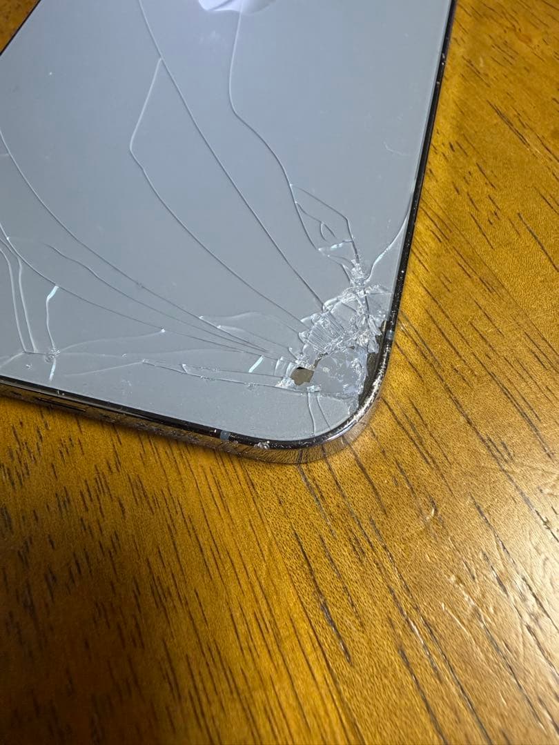 iPhone 13 Pro Max SIMフリー