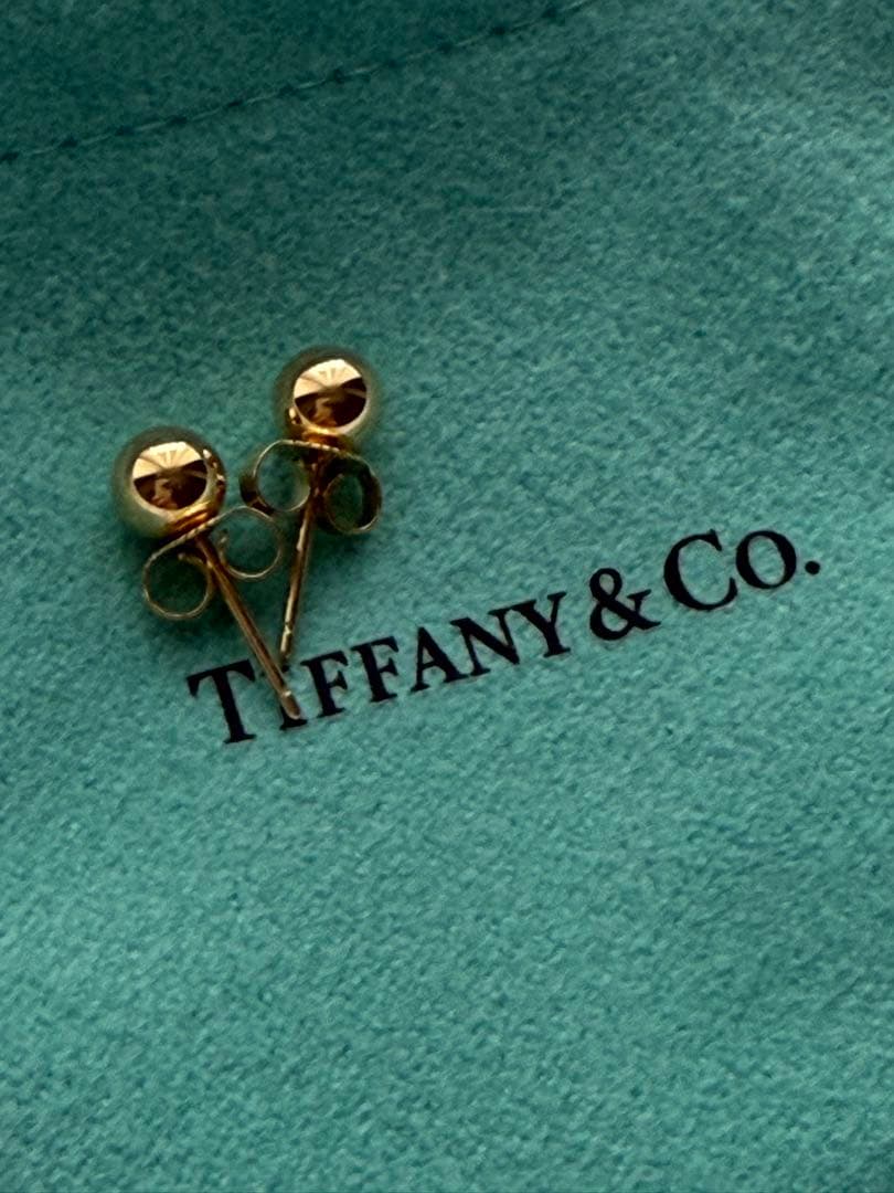 Tiffany & Co. ティファニー　ハードウェアボールピアス　K18