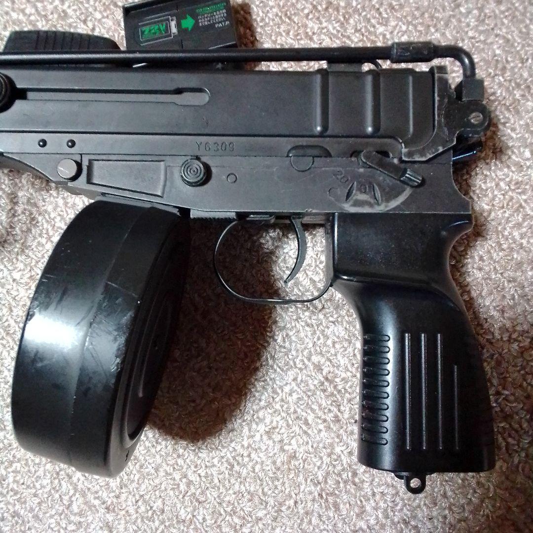 東京マルイ　電動ガン　Vz61 スコーピオン