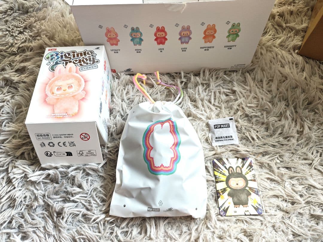 ぼ*し様 【正規品】LABUBU Big into Energy 【ID】シーク