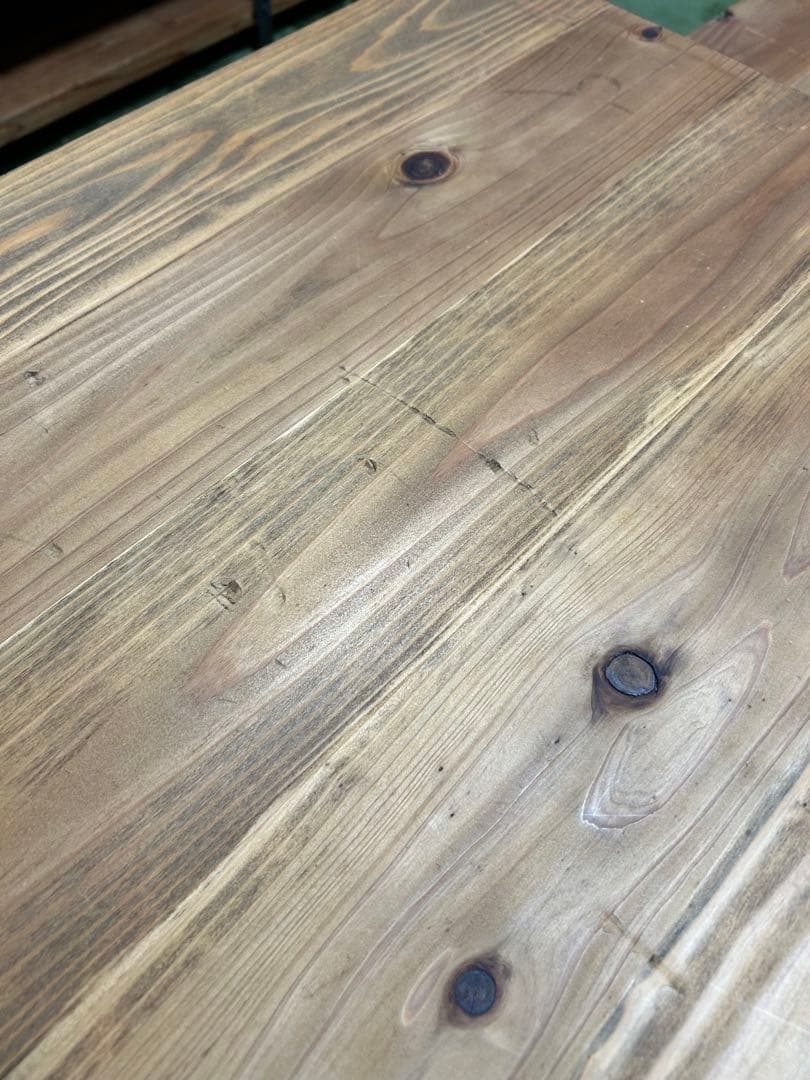 テーブル・机 k.n