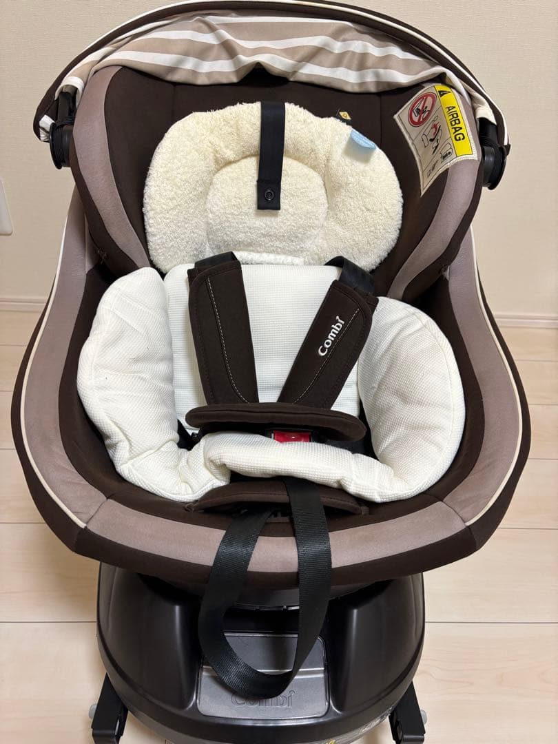 Combi クルムーヴ スマートISOFIX対応 回転式 チャイルドシート