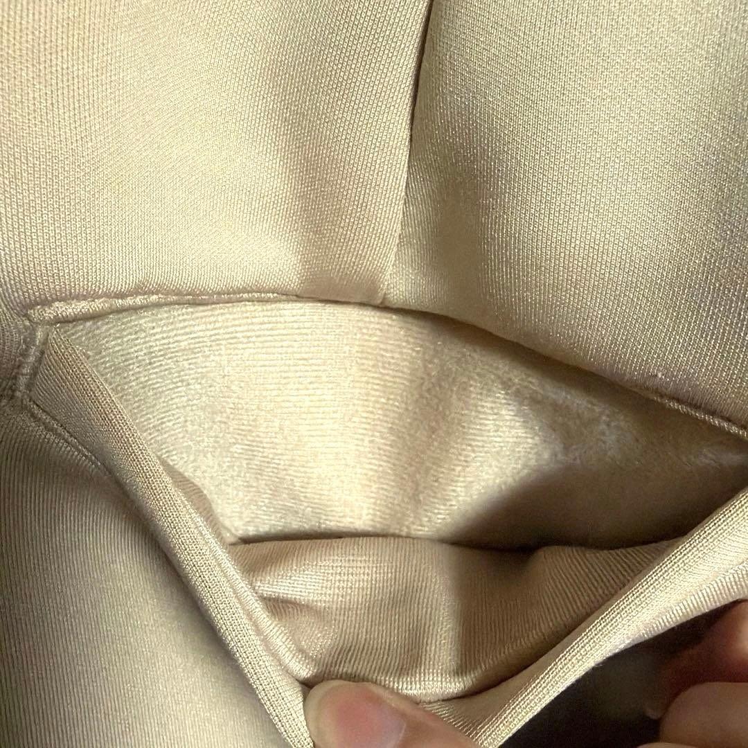 アディダス　レディースM サイズ　ダンボールニット　スウェットセットアップ　秋冬