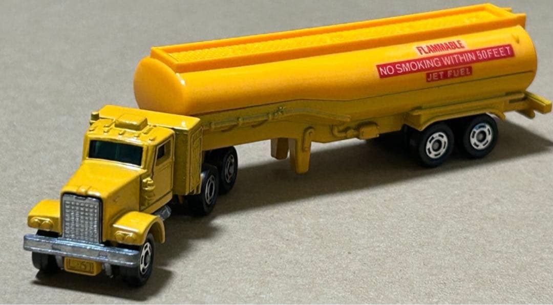 ロングトミカ ダイヤモンドレオ オイルタンクローリー