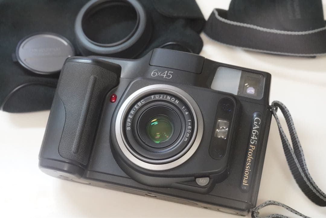 フジフィルム　GA645 proffesional 中判フィルムカメラ