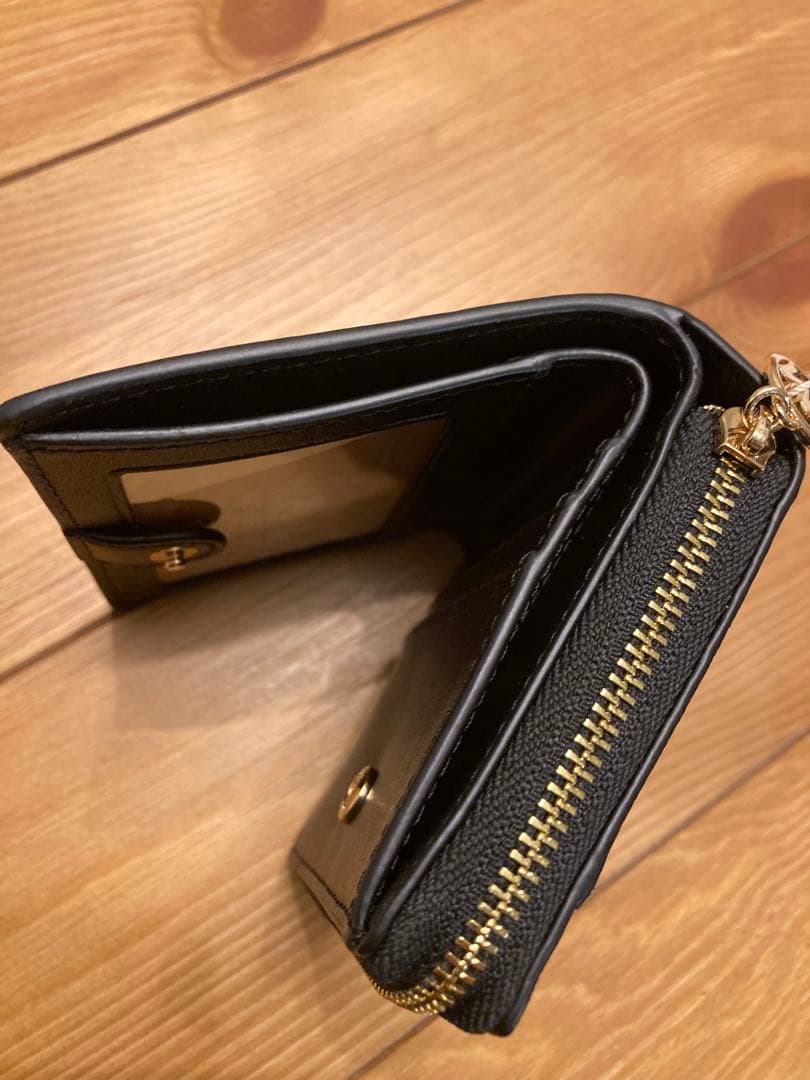 新品未使用MICHAEL KORS マイケルコース 二つ折り財布