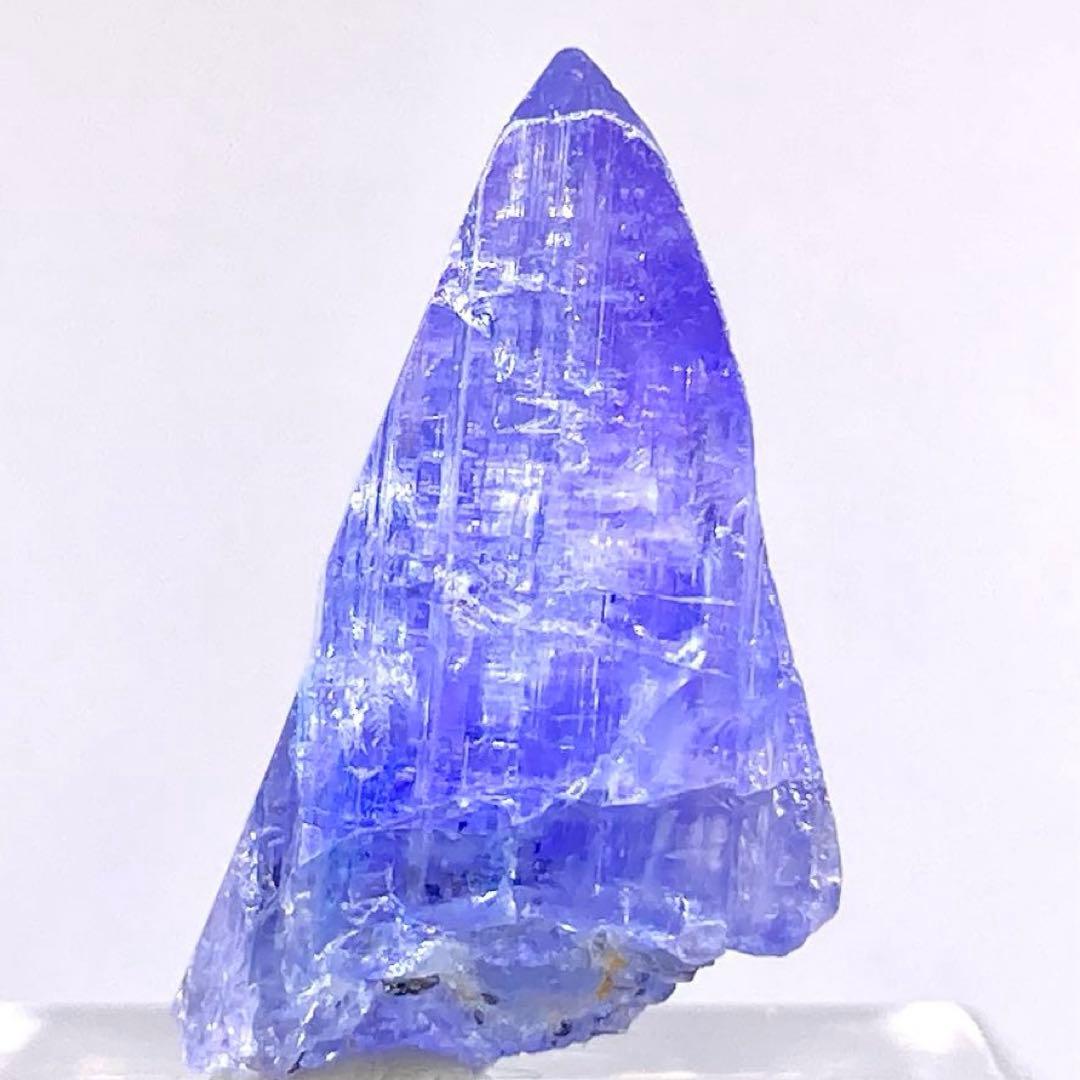 G*G様 タンザナイト　灰簾石　原石　鉱物標本　天然石　 813