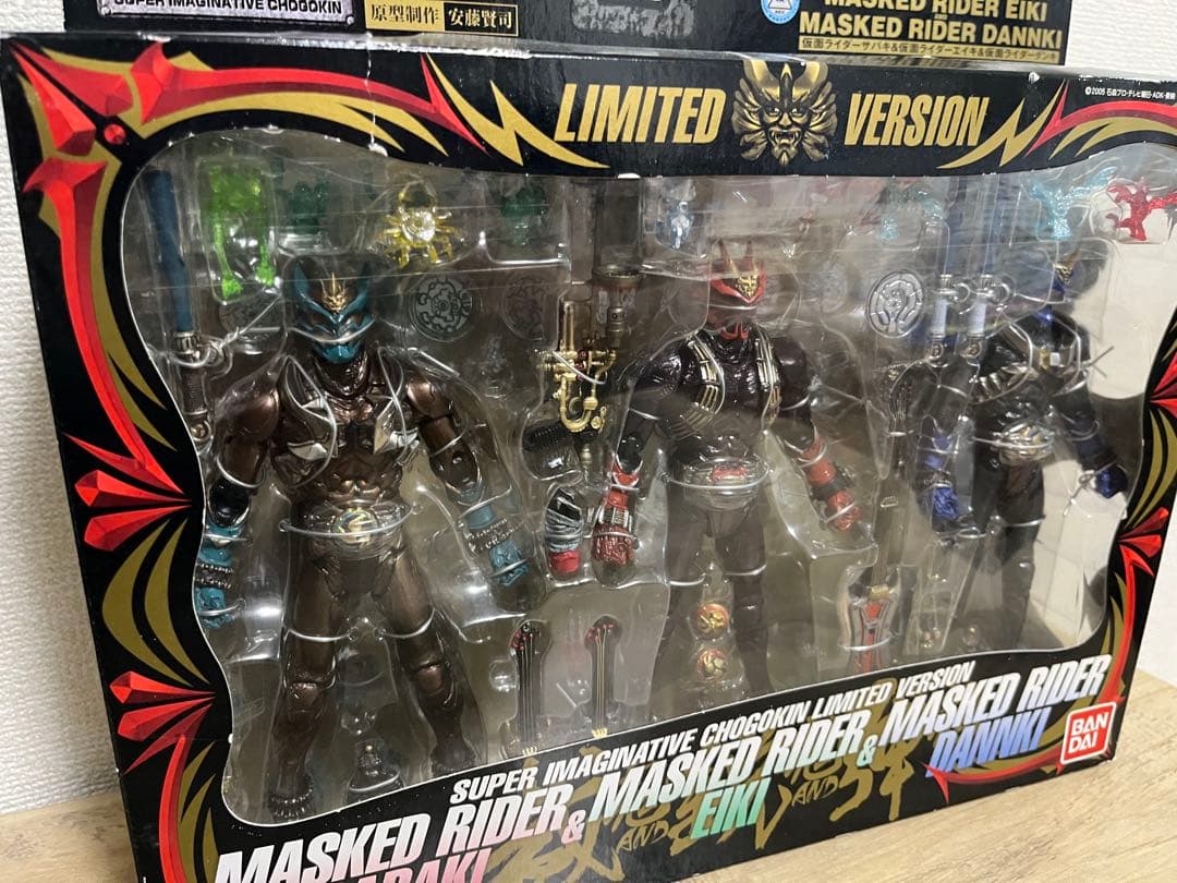 歳末売り切り 仮面ライダー SABAKI & EIKI & DANNKI 限定版