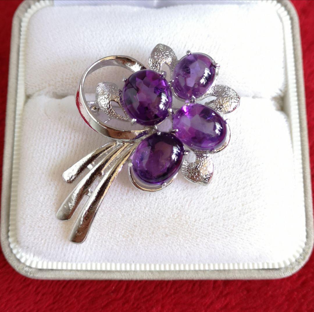 ブローチ シルバー製 天然石 アメジスト カボッション 裏面カッティング 912