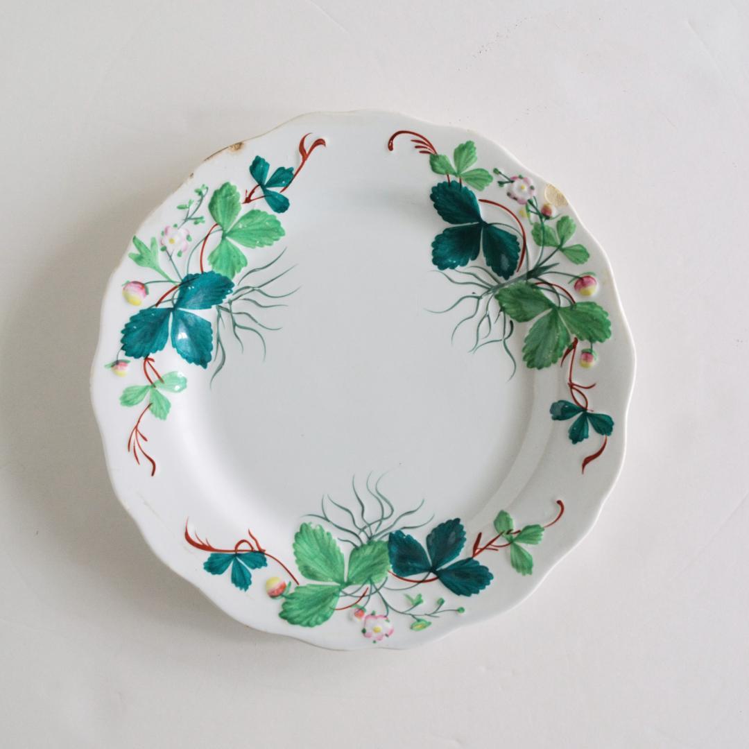 ジョルジュ・サンドのいちご皿 FRAISE クレイユモントロー D