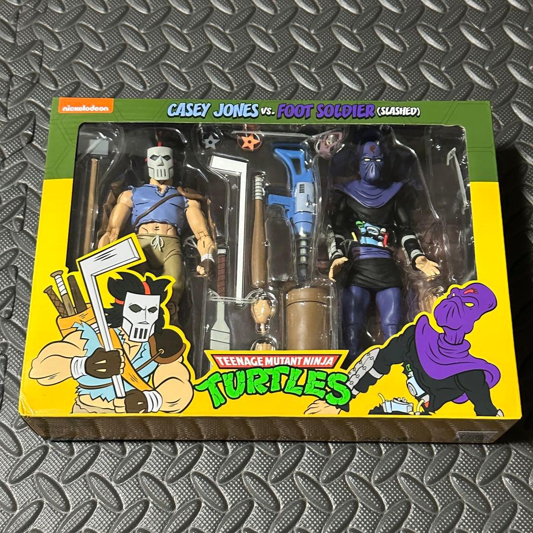 NECA TMNTケイシー・ジョーンズ&フットソルジャー