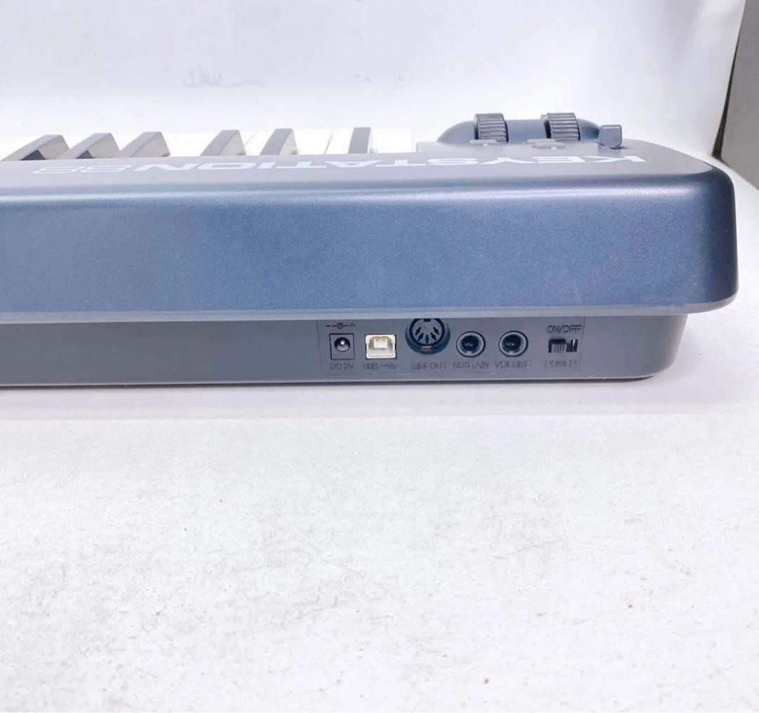 M-audio の　KeyStation88