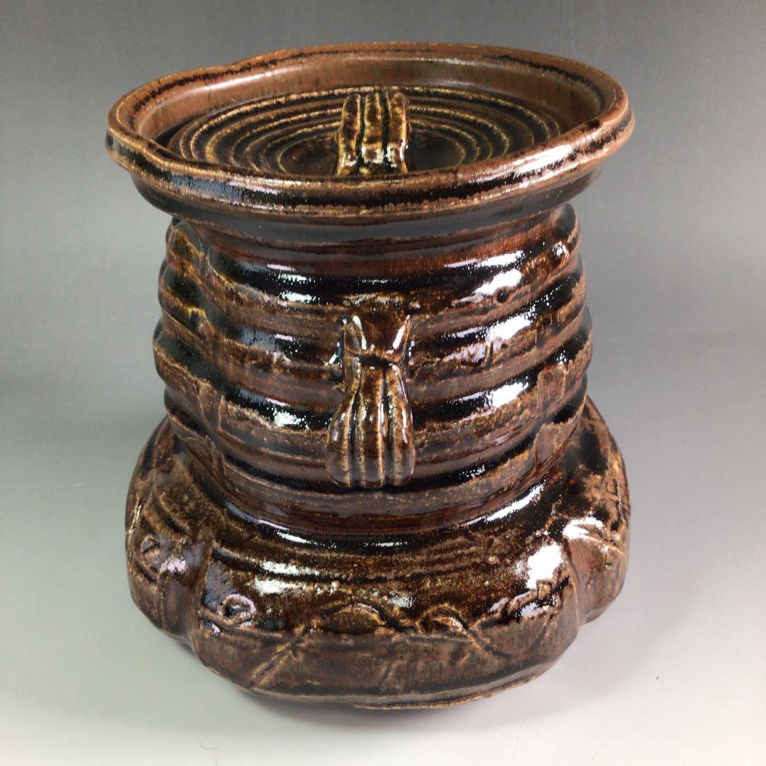 Ｒ３２５　水指　『長谷川青峯造』『耳付』『瀬戸水指』　共箱　茶道具