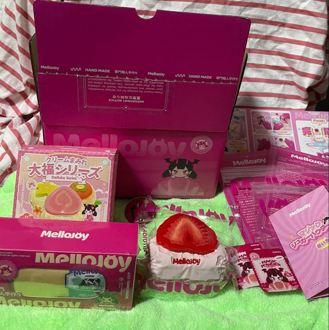 【未使用】メロジョイ　スクイーズ　バター　＆　大福いちご