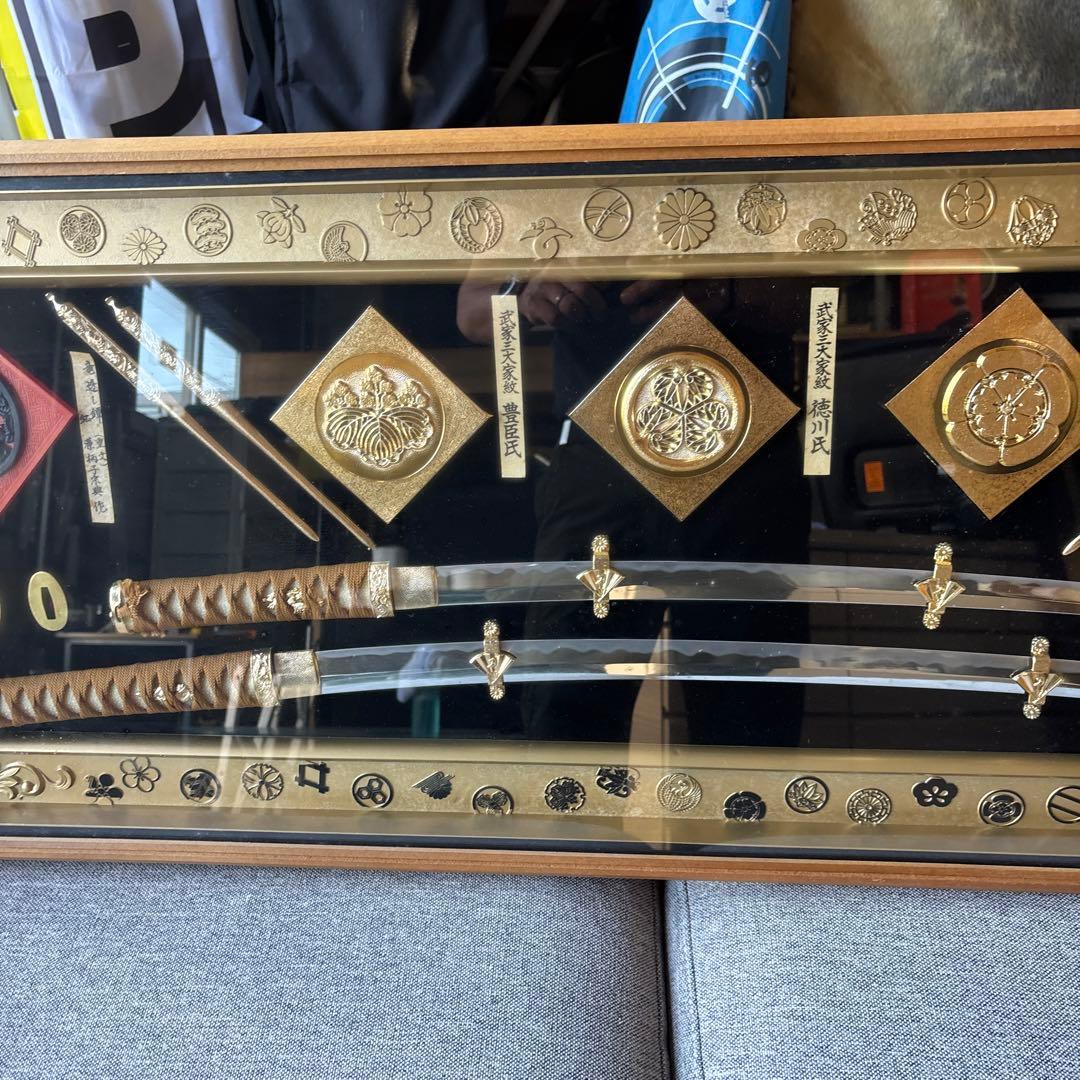 徳川・豊臣・織田　武家三大家紋　模造刀 レプリカ 額入り