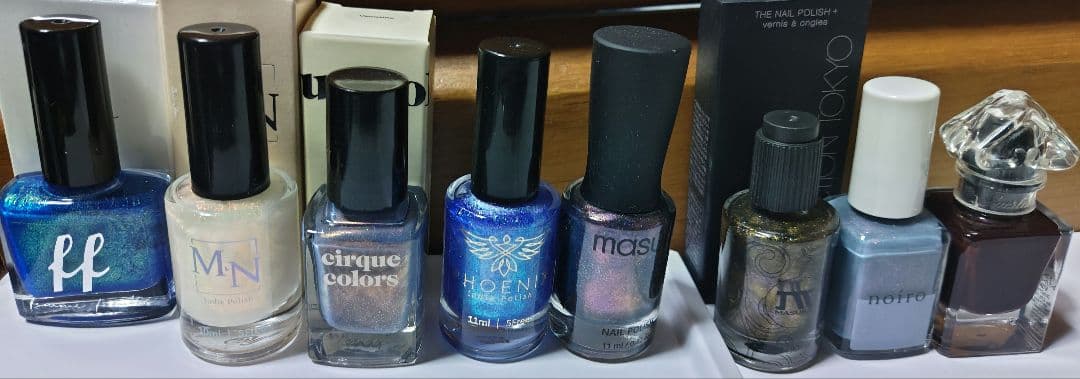 【日本未発売】ILNP他 ★海外ネイル★ まとめ売り計17本　 ネイルポリッシュ