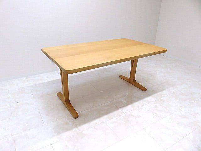 y*O様 カリモク 「DU53」シリーズ　ブナ材ダイニングテーブル　W150cm