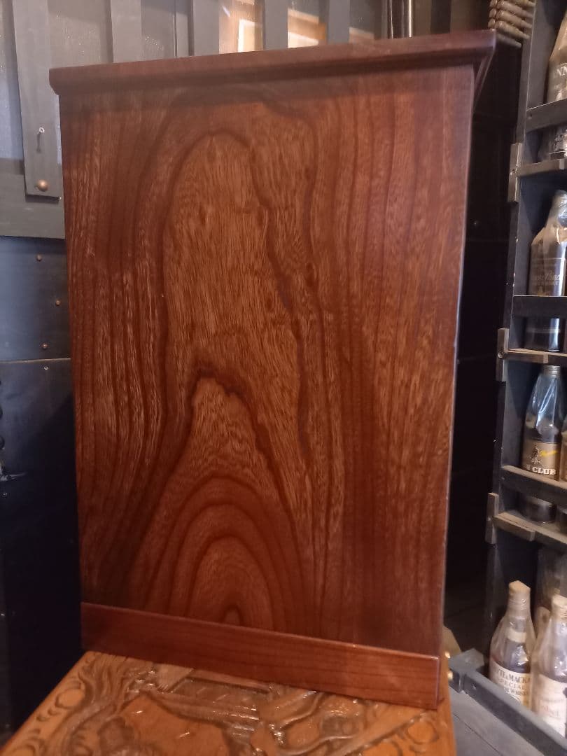 和物　高級　木組細工　欅　良杢目　無垢材　一枚板　重厚　大引き出し　五杯