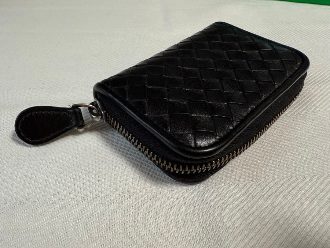 【美品】ボッテガヴェネタ イントレチャートケース/ラム/ゴールド/黒