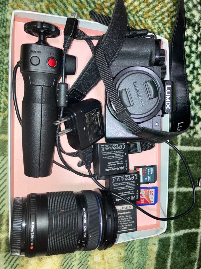 ビデオカメラ Lumix G100