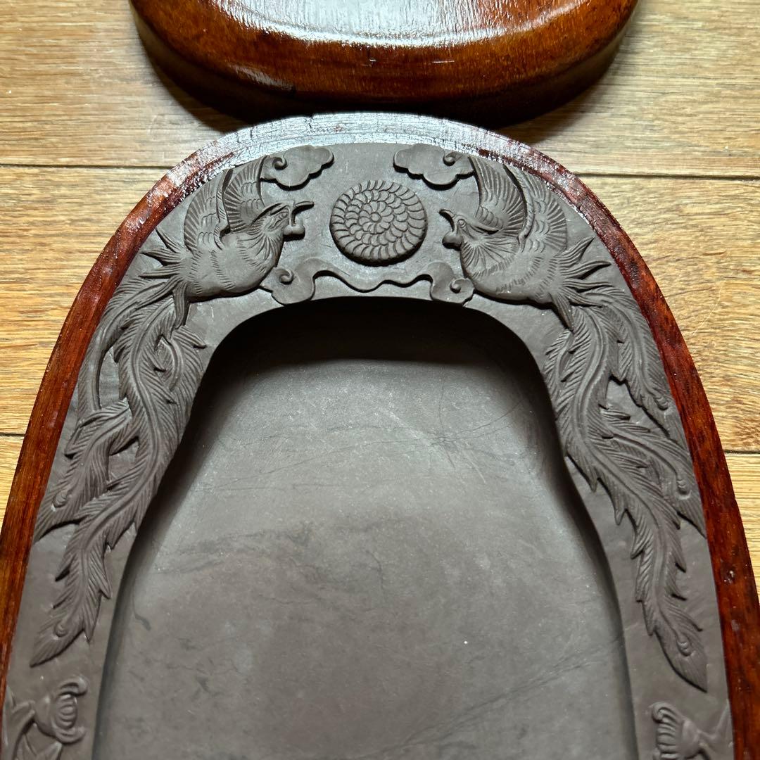 中国骨董大きめ端州石 【中国端渓麻子坑細工彫刻双鳳菊花図貴重紫端古硯】新品未使用