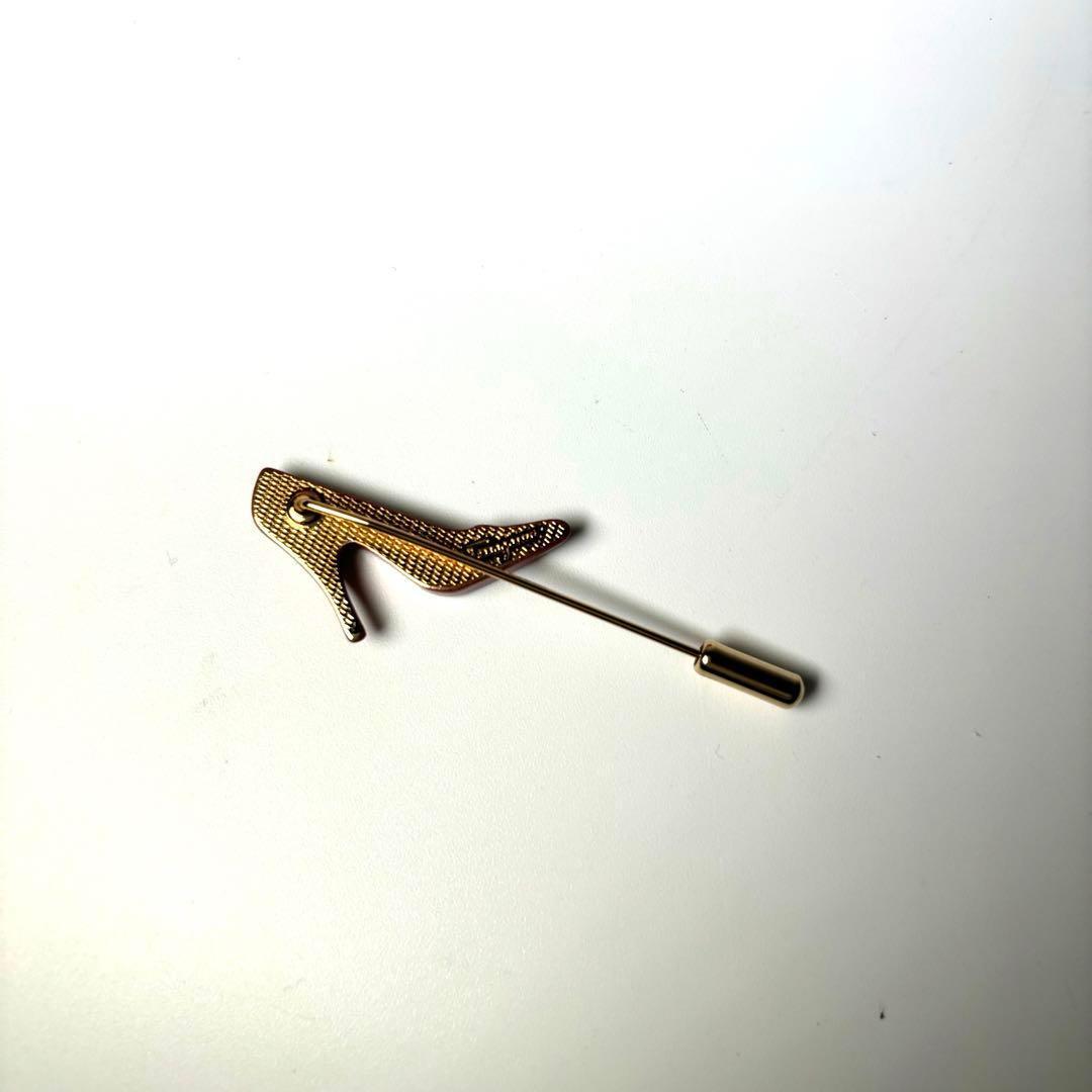 ✨️極美品✨️サルヴァトーレ フェラガモ ブローチ ハイヒール 箱付き