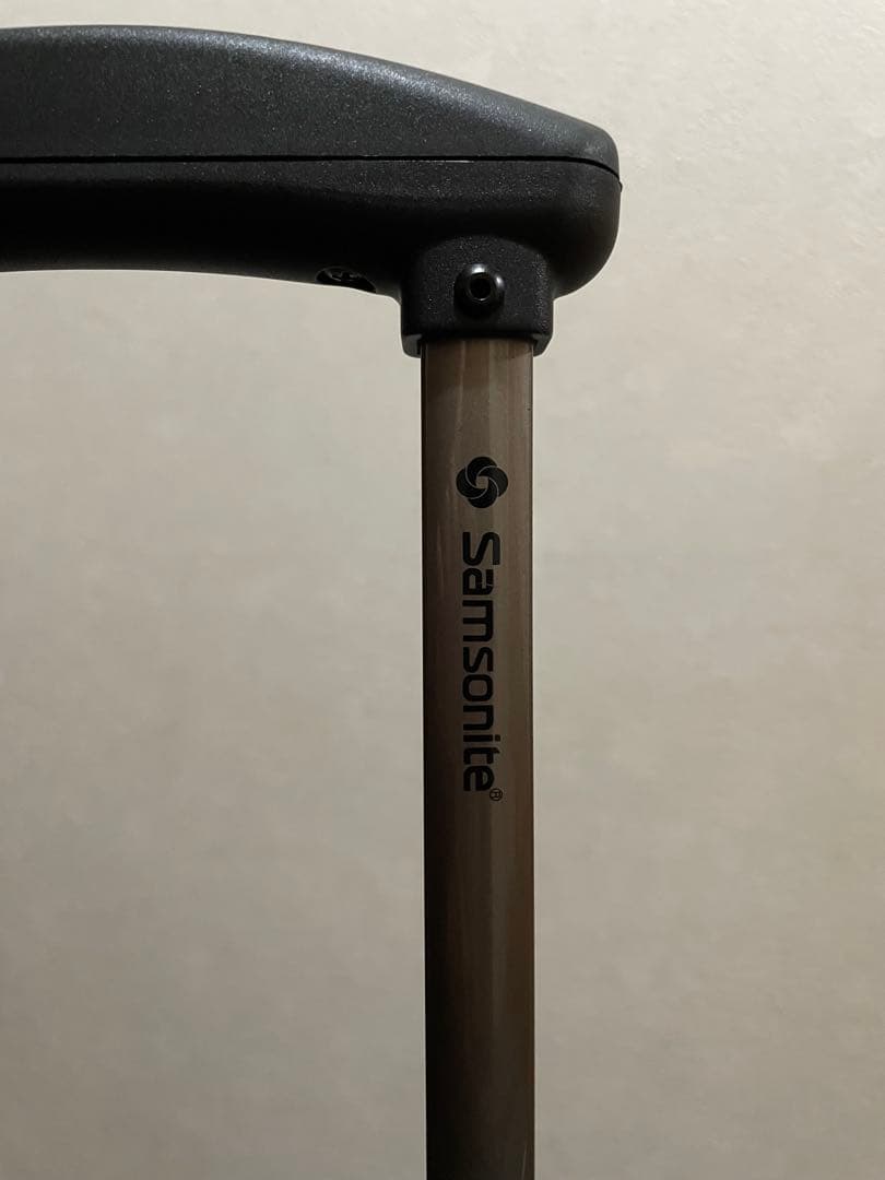 値下スーツケース　キャリーケース　2L 旅行カバン　サムソナイト大型　10日間〜