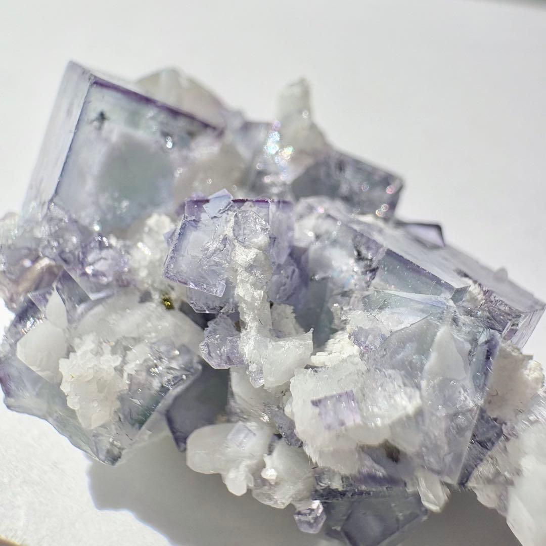 475 中国　ヤオガンシャン産　ポーセリン　フローライト