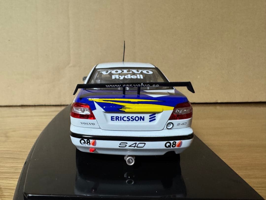プラッツ 1/24 ボルボ S40 1997 BTCC ウィナー 塗装済み完成品