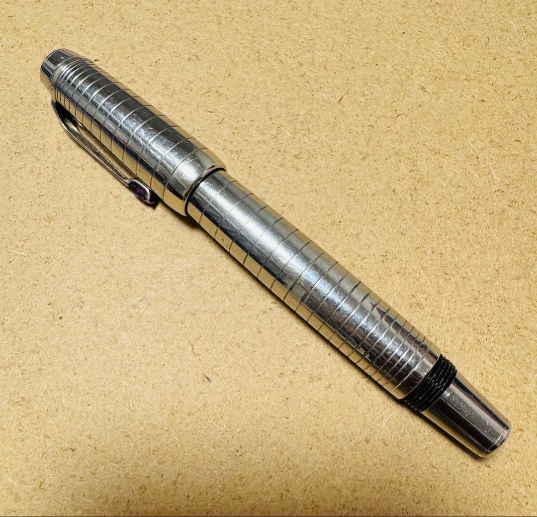 モンブラン ボエム スチール ノワール ファインライナーペン（アメジスト）