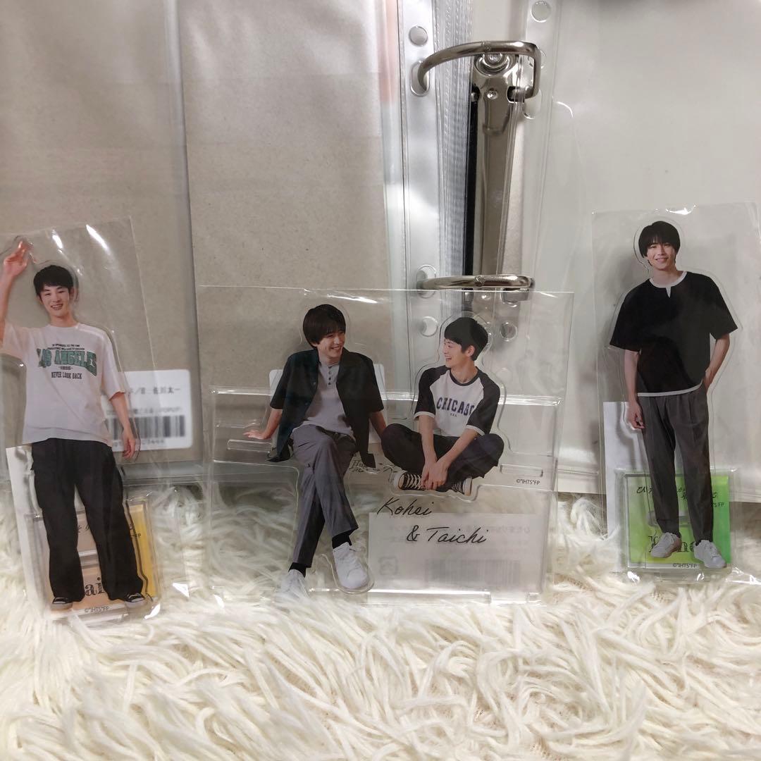 【新品未使用】ひだまりが聴こえるアクリルスタンド