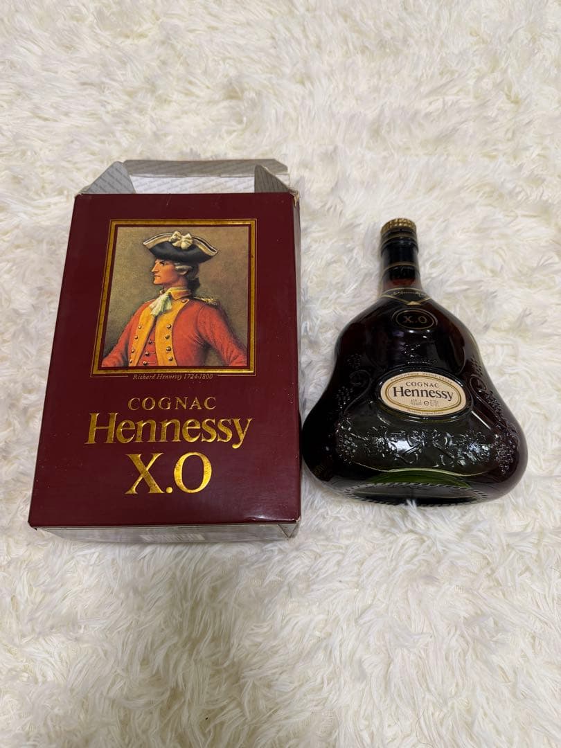 Hennessy X.O. 金キャップ、グリーンボトル