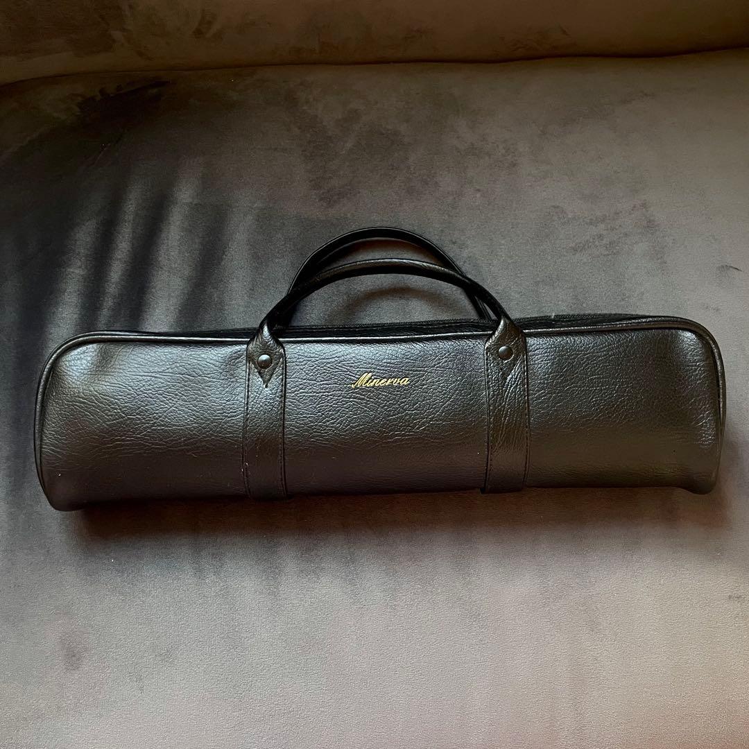 Minerva フルート ケース クリーニング用具付き