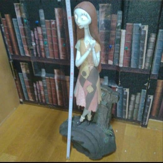 セール！ナイトメアービフォアクリスマス　サリー　スタチュー