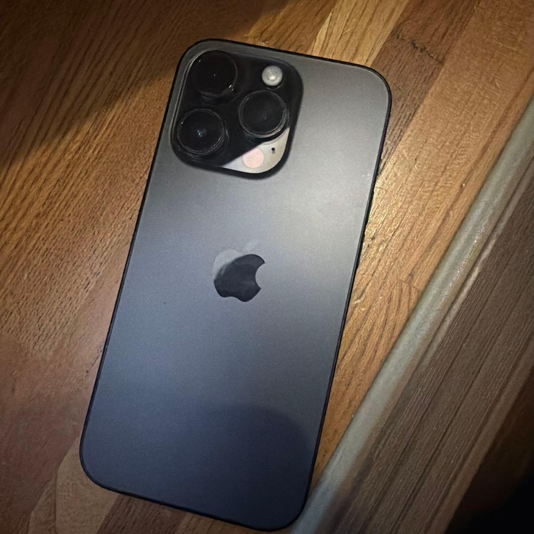 Apple iPhone 14 Pro 128GB スペースグレー