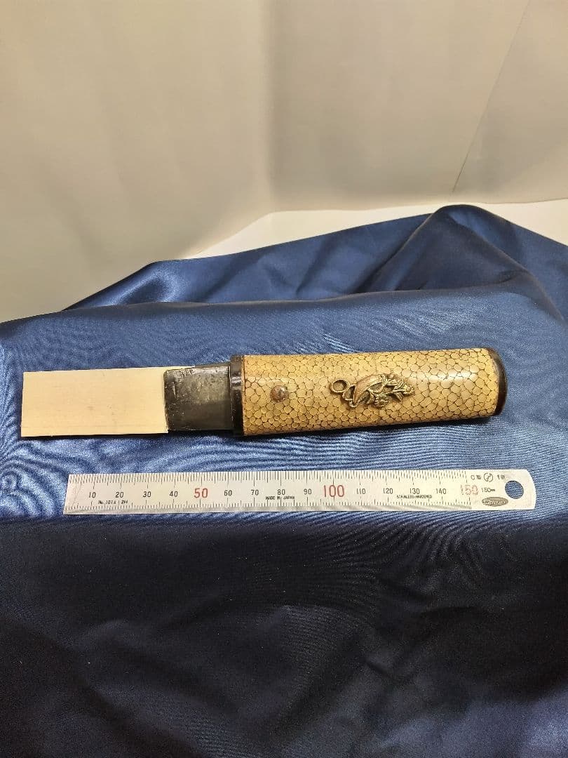 短刀の柄 ・ 目貫・ はばき