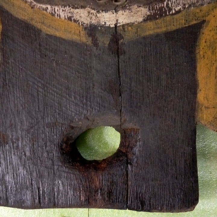 パプアニューギニア　お面　マスク　木製　木彫り　 壁掛け　置物　インテリア