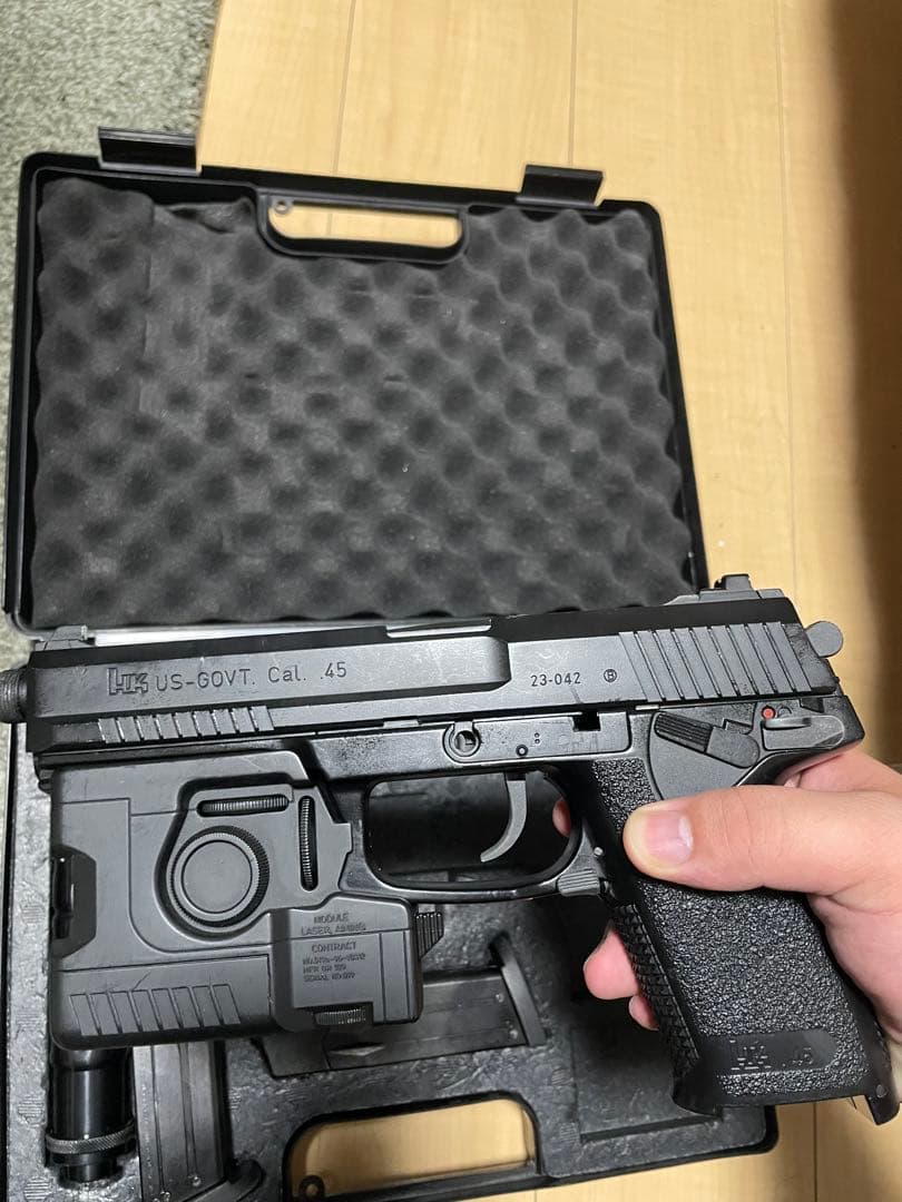 エアソフトガン ケース付き