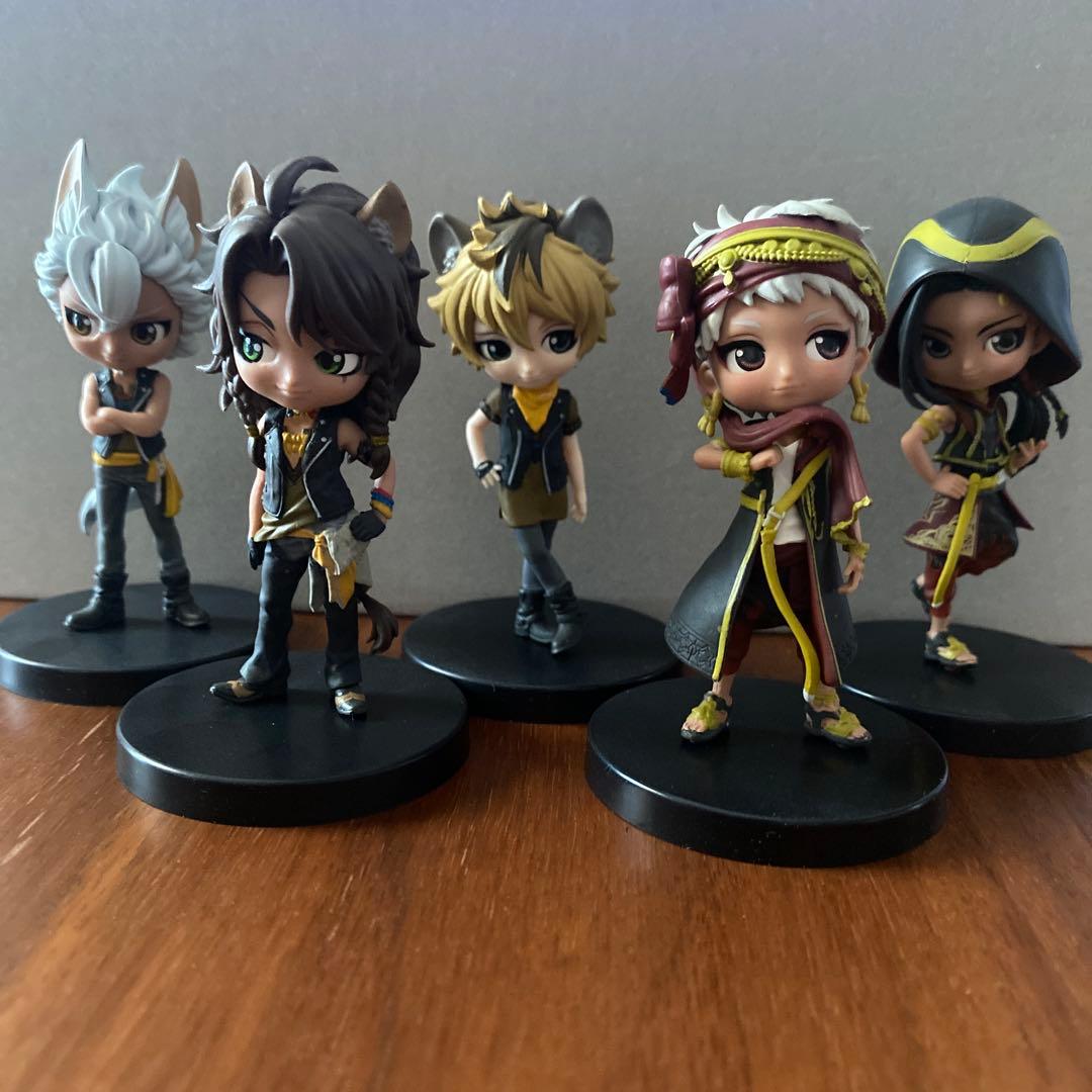 ツイステ　Qposket petit 24点セット　フィギュア