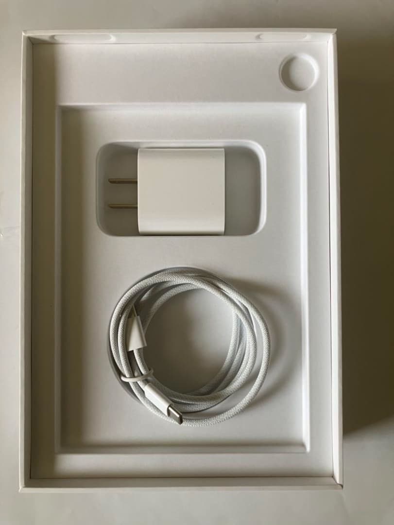 iPad mini 第7世代 Wi-Fi 128GB スペースグレイ ♪9月購入