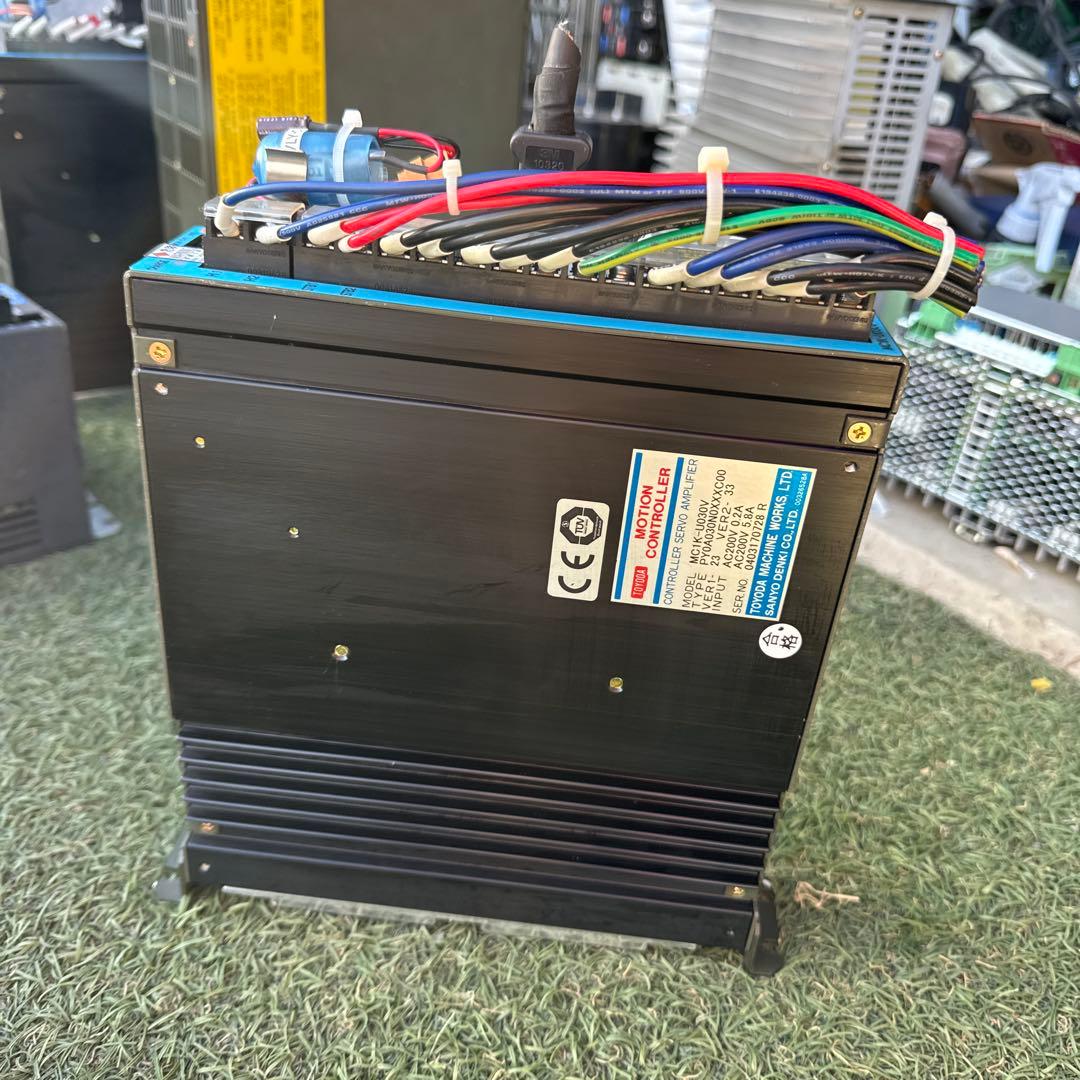 SANYO DENKI Toyoda MC1K-U030V サーボ アンプ