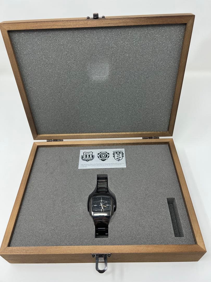 【希少】バイオハザード/Resident Evil RPD アナログ 腕時計