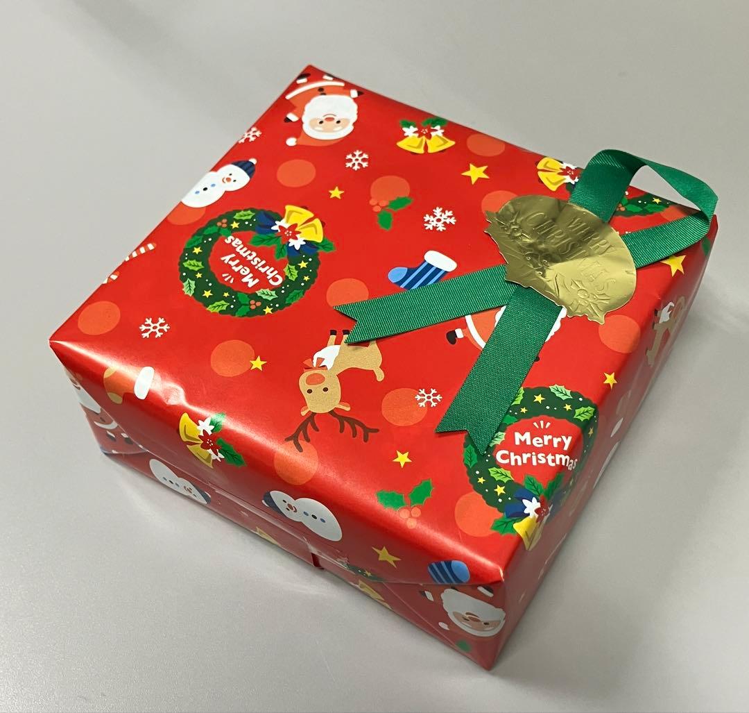 【新品・未開封】たまごっちパラダイス クリスマス用に購入しましたが変更のため出品