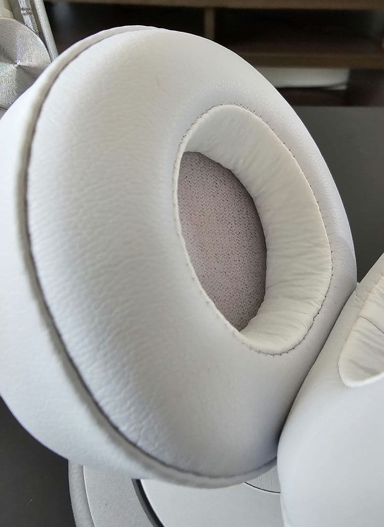 【中古】beats mixr ヘッドフォン　イヤーパッド交換済み