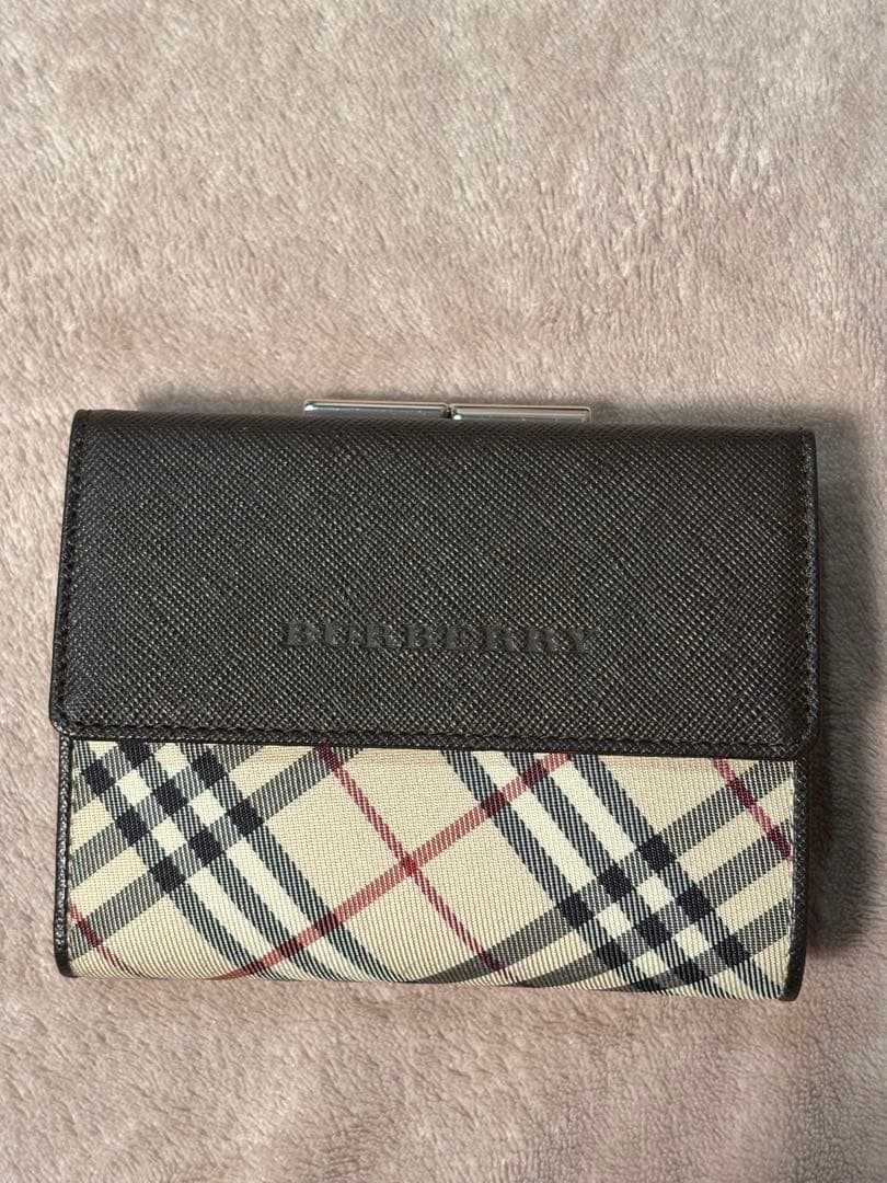 【新品・未使用】BURBERRY 二つ折り財布 ブラウン チェック柄