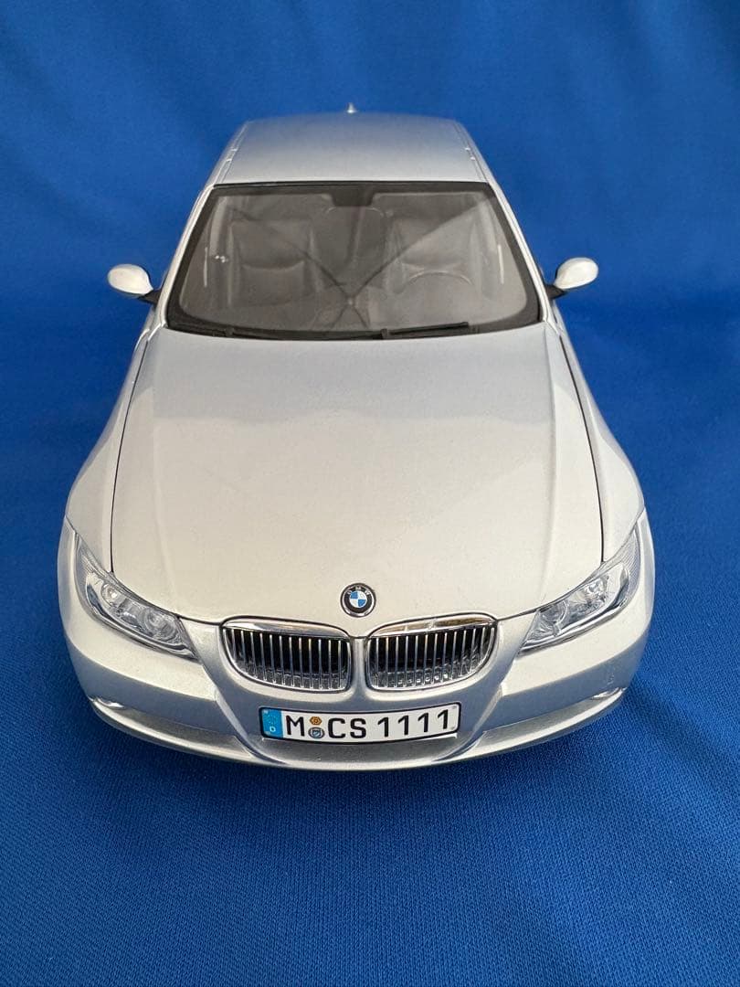 京商　BMW 3シリーズ ミニカー　E92 1/18 シルバー